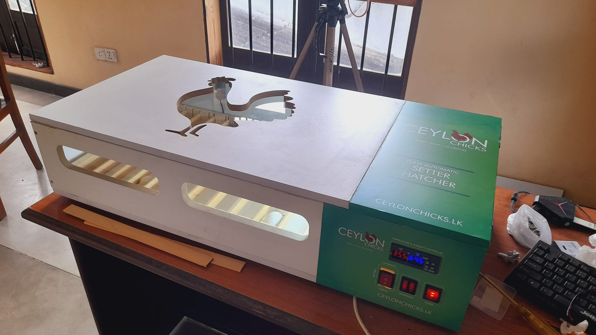 Flat Bed 60 80 Egg Fully Automatic incubator Sri Lanka | Ceylon Chicks