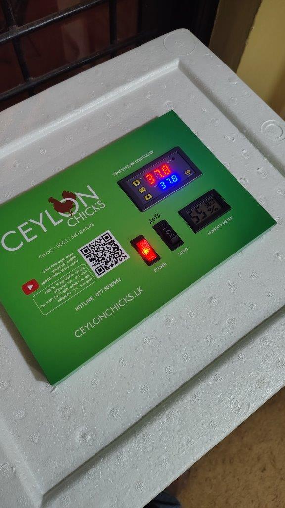 50-Egg-Manual-Incubator-made-in-sri-lanka-by-Ceylon-chicks-paultry-farming-chicks-eggs-free-range-eggs